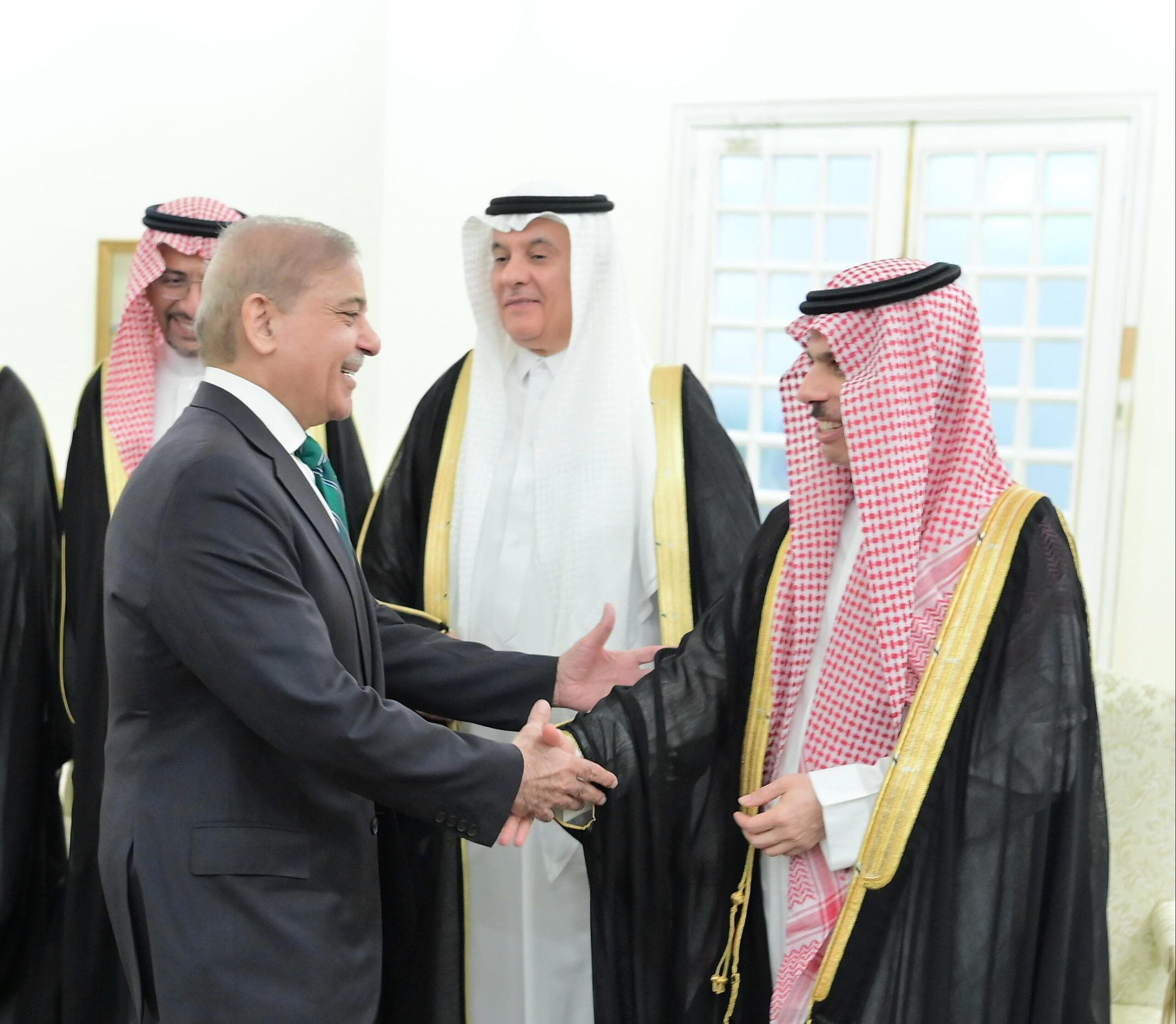 Pakistan, Saudi Arabia reiterate commitment to enhanced bilateral strategic, economic partnership