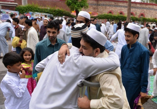 Eidul Fitr celebrated with religious zeal in Dera