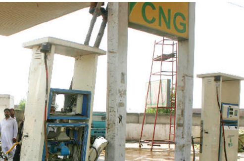 One injured in gas explosion at CNG station