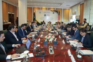 Pak-US officials engage to enhance trade, investment ties