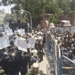 Lawyers boycott courts