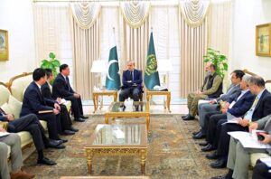 Chairman MCC Tongsin Resources Mr. Wang Jicheng calls on Prime Minister Muhammad Shehbaz Sharif.