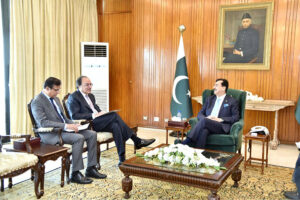 Federal Minister for Finance & Revenue, Senator Muhammad Aurangzeb called on Acting President Syed Yousuf Raza Gillani at Aiwan-e-Sadr.