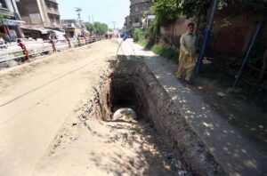 A view of open main hole may cause any mishap and needs the attention of concerned authorities outside Yakatoot area.