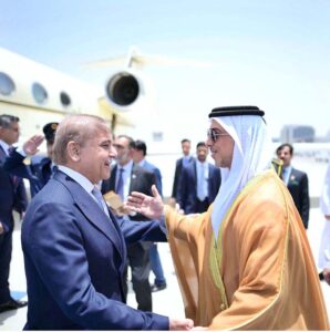Vice President, Deputy Prime Minister and Chairman of the Presidential Court of UAE, H.H. Sheikh Mansour bin Zayed Al Nahyan receives Prime Minister Muhammad Shehbaz Sharif upon his arrival in Abu Dhabi.