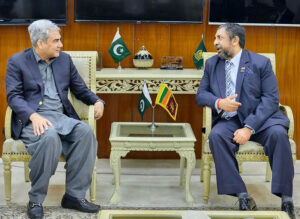 Federal Minister for Interior Mohsin Naqvi in a meeting with Sri Lankan High Commissioner Admiral Ravindra C wijegunaratne.