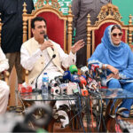 Acting President Syed Yousuf Raza Gilani offering Dua after inauguration of the Zaheer ud Din RO plant at Military Accounts Cooperative Housing Society