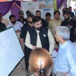 Federal Minister for Industries, Production and Food Security Rana Tanveer Hussain visited Korean Center Pasco Godam