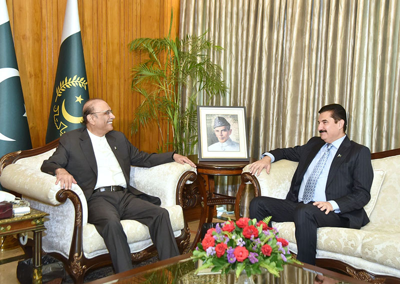 Governor Khyber Pakhtunkhwa Faisal Karim Kundi called on President Asif Ali Zardari at Aiwan-e-Sadr.