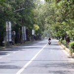 A deserted view of Mall Road due to scorching hot weather in Provincial Capital