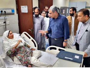 Interior Minister Mohsin Naqvi visiting CDA Hospital.