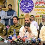 Chairman Central Rohit Hilal Committee Pakistan Maulana Muhammad Abdul Khabir Azad is addressing the press conference