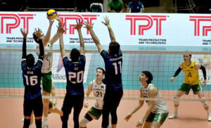 Players of Pakistan and Australia Volleyball teams in action during 2nd match of Sarsabz Volleyball Series-2024 at Liaquat Gymnasium, Sports Complex.