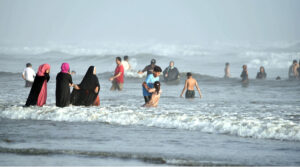 youngster enjoying horse ride as a large number of people arrives at Seaview to get some relief from hot weather in Provincial Capital.