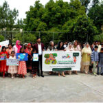 A large number of people participating in Clean & Green Pakistan Cleanliness Drive organized by SOS foundation Pakistan at H-9 sector