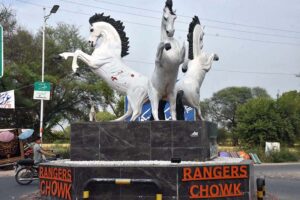 A beautiful view of installed replica of white horses at Ranger Chowk.