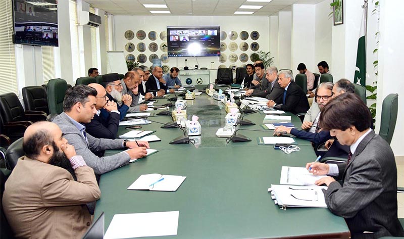 Federal Minister for Industries and Production, Rana Tanveer Hussain chairing a meeting of Fertilizer Review Committee.