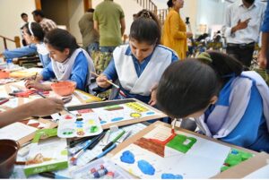 The schoolgirls being taught making of sculpture at SBP Museum on the occasion International Museum Day.