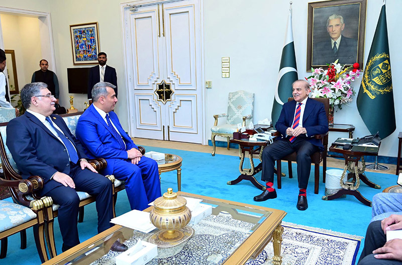 Ambassador of the Republic of Azerbaijan, Khazar Farhadov calls on Prime Minister Muhammad Shehbaz Sharif