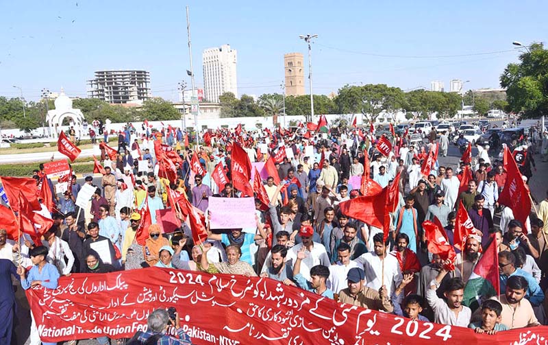 Activists of Home Based Women Workers Federation Pakistan holding rally to mark the International Labour Day.