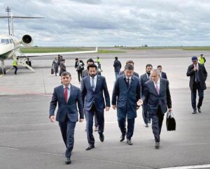 Deputy Prime Minister and Foreign Minister Senator Mohammad Ishaq Dar arrives in Astana, Kazakhstan. He was received by Director of the Kazakh Ministry of Foreign Affairs Nursalimuly Yergalym and Pakistan's Ambassador in Astana, Nauman Bashir Bhatti at the airport.