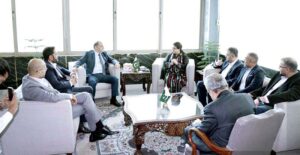 Minister of State for IT and Telecommunication, Ms. Shaza Fatima Khawaja in a meeting with tech company Lenovo.