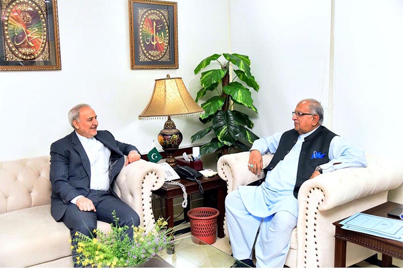 H.E. Reza Amiri Moghaddam, Ambassador of Iran to Pakistan called on Mian Riaz Hussain Pirzada, Federal Minister for Housing and Works at his office