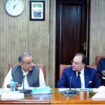 Federal Minister for Privatisation, Board of Investment and Communications Abdul Aleem Khan presiding over a meeting of "Ease of Doing Business".