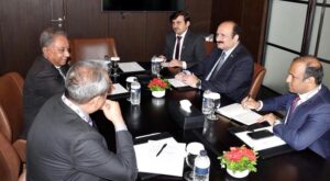 Chairman, Prime Minister of Pakistan’s Youth Programme, Rana Mashhood Ahmad Khan, exchanging views with Bangladesh’s Minister for Youth and Sports, Mr. Nazmul Hassan during meeting on the sidelines of 1st D-8 Youth Ministerial Meeting.