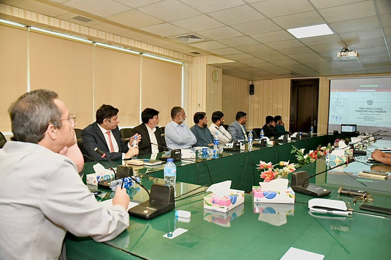 Secy religious affairs chairs Zoom meeting, ensures Hajj pilgrims' smooth experience