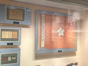 Foreign media delegation visits Jinggangshan, explores CPC history