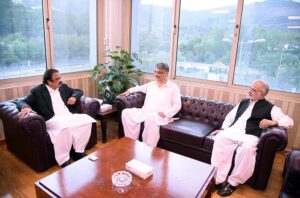 The Prime Minister of Azad Jammu and Kashmir, Chaudhry Anwarul Haq calls on the Federal Minister for Inter Provincial Coordination, Rana Sanaullah