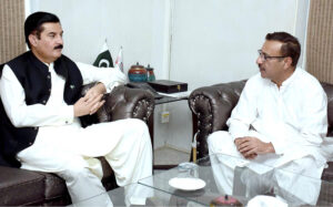 Khyber Pakhtunkhwa Governor, Faisal Karim Kundi meets with Managing Director Associated Press of Pakistan (APP), Muhammad Asim Khichi during his visit to APP Headquarters