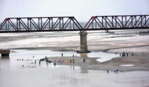 A view of dry bed of Indus River at Hussenabad.