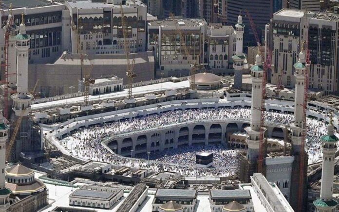 A beautiful aerial view Makkah Highway through a helicopter flight