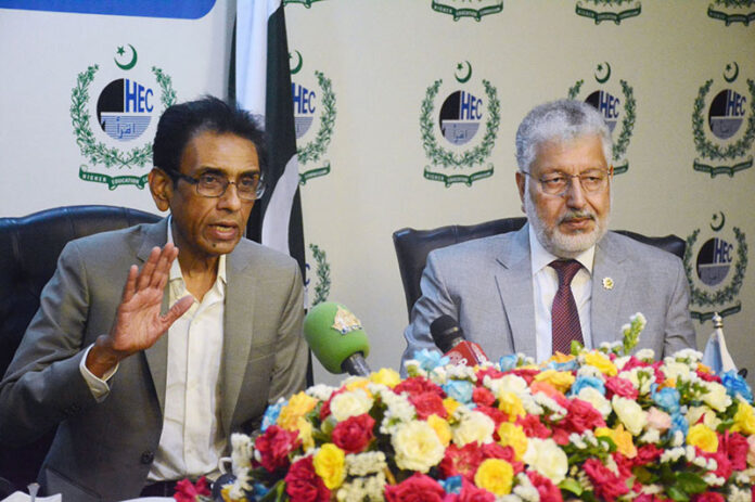 Federal Minister for Education and Professional Training Dr Khalid Maqbool Siddiqui talking to media persons after attending meeting to discuss establishing campuses of educational institutions in Sindh at HEC Regional office
