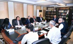 Federal Minister for Finance & Revenue Senator Muhammad Aurangzeb in a meeting with the delegation of Pakistan Business Council (PBC) led by Mr. Shabbir Diwan.