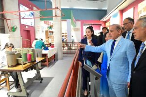 Prime Minister Muhammad Shehbaz Sharif visits Shenzhen Exhibition Museum.