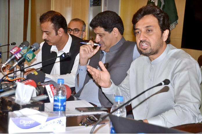 Balochistan Minister for Finance Mir Shoiab Nosherwani along with Minister for Planning and Development Mir Zahore Buledi addressing a post budget press conference