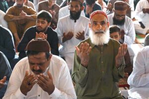 A large number of people offering Eidul Azha prayer at Badshahi Masjid