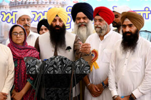 Provincial Minister for Minorities Affairs, Mr. Ramesh Singh Arora is talking to the media at the Gurdwara Dera Sahib.