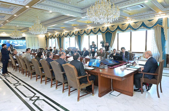 A delegation of leading exporters of Pakistan calls on Prime Minister Muhammad Shehbaz Sharif