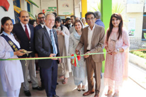 Minister for Federal Education and Professional Training, Dr. Khalid Maqbool Siddiqui inaugurates a Tech-Ed Centre of Excellence established in collaboration with Google at IMCG, F-6/2