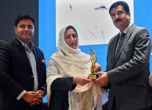 The Governor of Khyber Pakhtunkhwa (KPK) Faisal Karim Kundi speaking to the traders of KPK during a award giving ceremony held at Islamabad Chamber and Commerce &Industry.