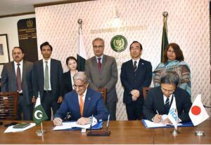 Mr. Saeed Ashraf Siddiqi, Joint Secretary, Ministry of Economic Affairs, and Mr. Naoaki Miyata, Chief Representative of JICA Pakistan, signs the Grant Agreement to bolster the Human Resource Development Scholarship Program (JDS) 2024.