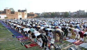 A large number of faithful offering Eidul Azha prayers at Hajiabad Ground
