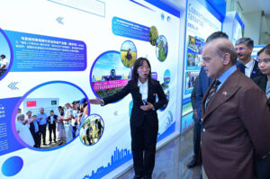 Prime Minister Muhammad Shehbaz Sharif visiting Pakistan Pavilion at the display center in Yangling Agricultural Demonstration Base.