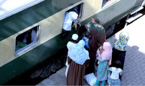 Families arriving at Railway station depart their hometowns to spend Eid ul Azha holidays with their loved ones.