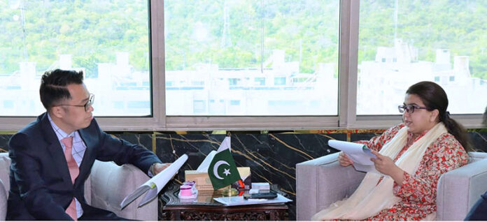 Minister of State for IT and Telecommunication Ms. Shaza Fatima Khawaja in a meeting with CEO Huawei Pakistan, Ethan Sun