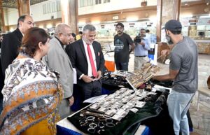 The Deputy Governor State Bank of Pakistan, Saleemullah, visiting a stall set up at SBP building on the occasion of UN Day of Micro, Small and Medium sized Enterprises.
